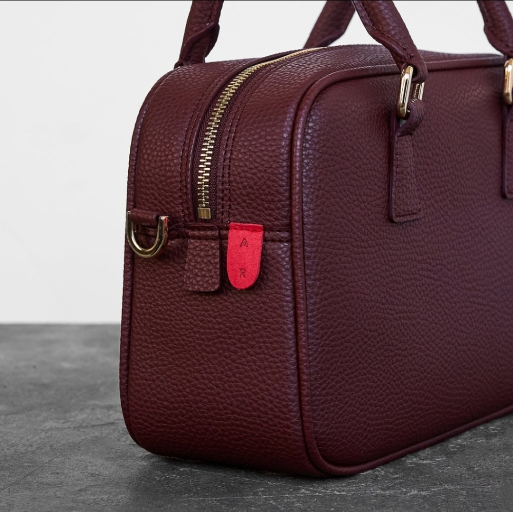 Angela Roi Barton Duffle Tote Signet Bordeaux